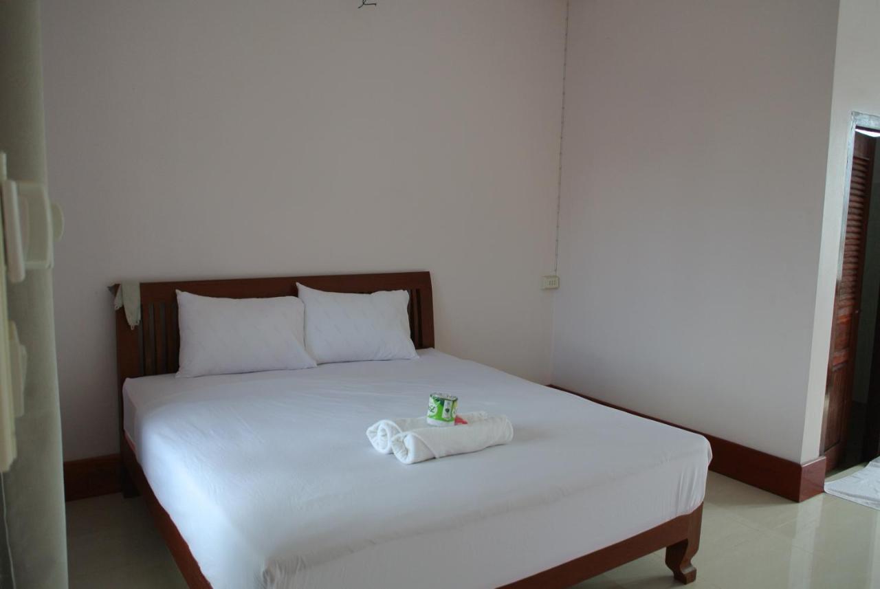 Mama Leurth Sunset Guesthouse Дон Дет Номер фото