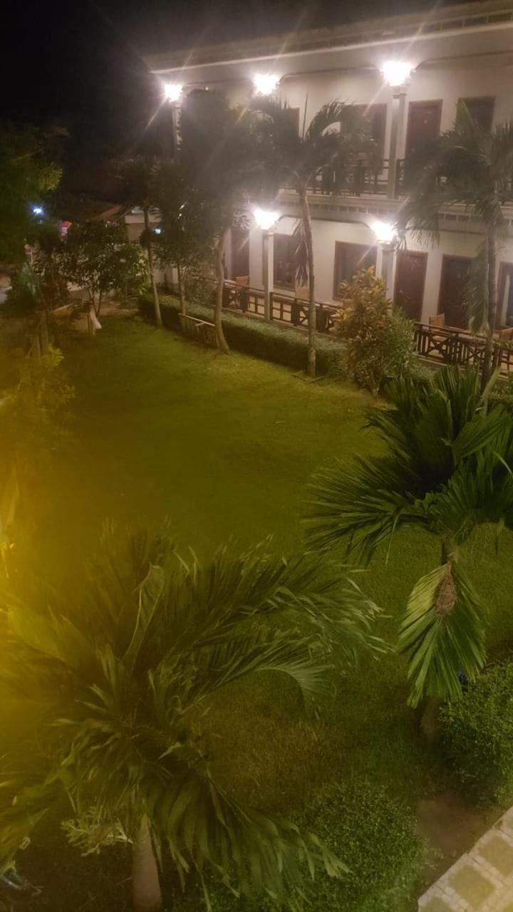 Mama Leurth Sunset Guesthouse Дон Дет Экстерьер фото